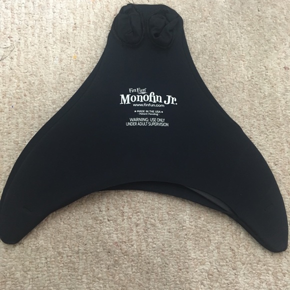 Fin Fun mermaid tail - Picture 5 of 7